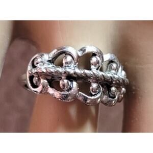 Vtg Avon Ring French Filigree Knot Silvertone 1970s Fits up to 7.25 and Smaller